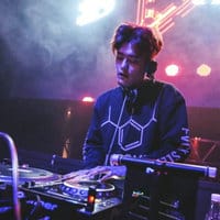 于潼 - 我们的爱(Dj阿欧 ProgHouso Remix)