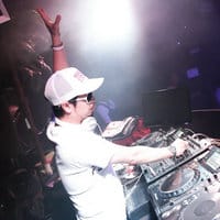Jw - 挂住你(Dj阿言 ProgHouse Remix)